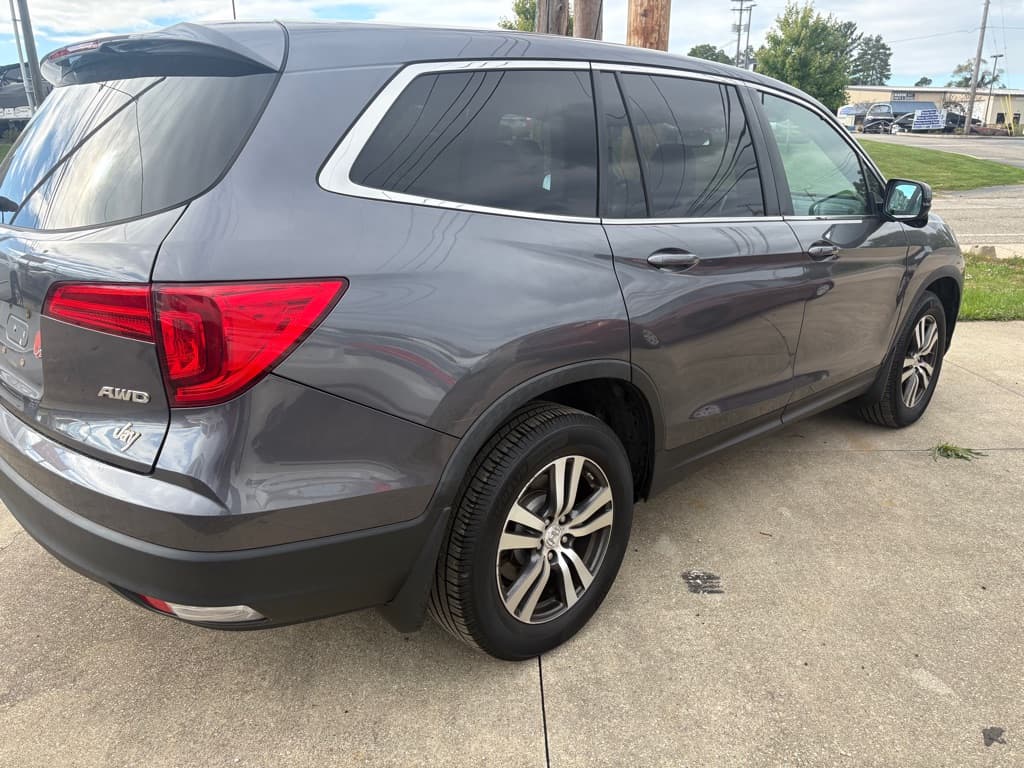 Photo 2 of 2016 Honda Pilot EX-L
